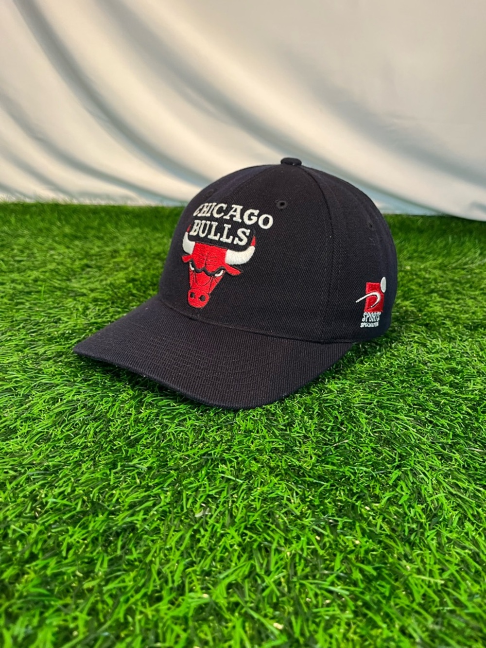 Vintage 90s Chicago Bulls Sports Specialties NBA Snapback Hat Cap OSFA MINT COND